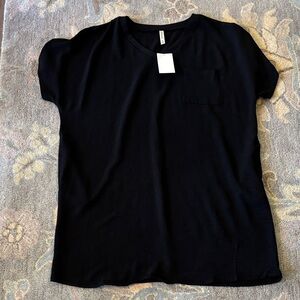 Zenana Outfitters Black Short Sleeve dress with Pocket